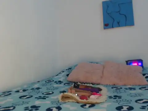 Snapshot of Victoria_new chatting on 2, 10, 2025 Victoria new online show from 2, 10, 2025