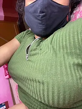 Snapshot of Priyajaanbaby chatting on 15, 7, 2026 Priyajaanbaby online show from 15, 7, 2026