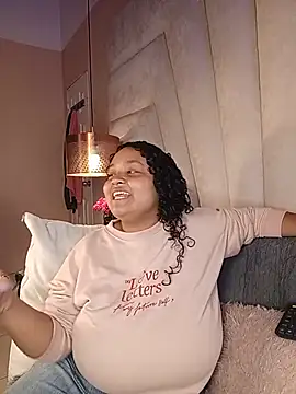 Snapshot of KITY_HILL chatting on 22, 6, 2026 KITY HILL online show from 22, 6, 2026