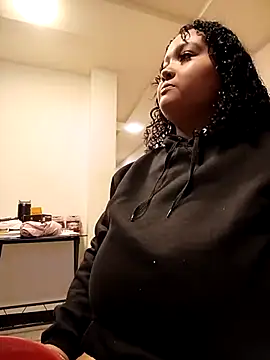 KITY HILL online show from 18, 4, 2026