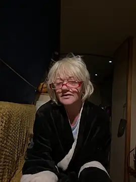 ladyboatlady online show from 16, 10, 2025