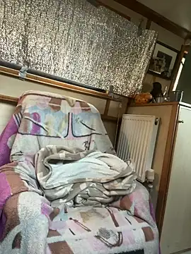 ladyboatlady online show from 25, 2, 2026