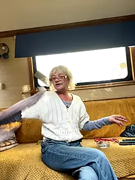 ladyboatlady online show from 21, 10, 2025