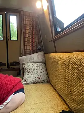 ladyboatlady online show from 10, 10, 2025