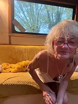 ladyboatlady online show from 14, 10, 2025