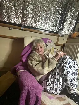 ladyboatlady online show from 24, 2, 2026