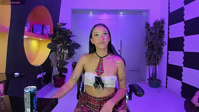 SamantaKane online show from 16, 10, 2025