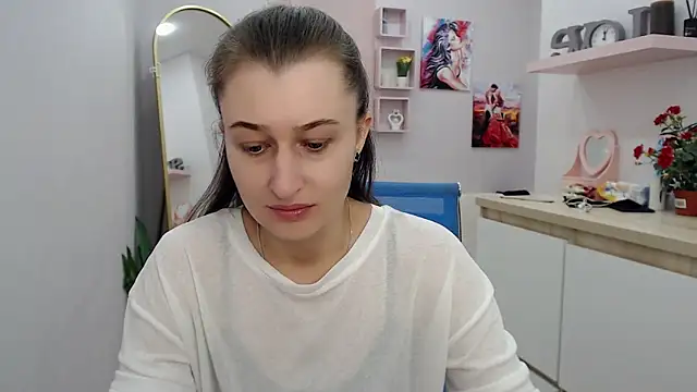 muriel elvin online show from 25, 10, 2025