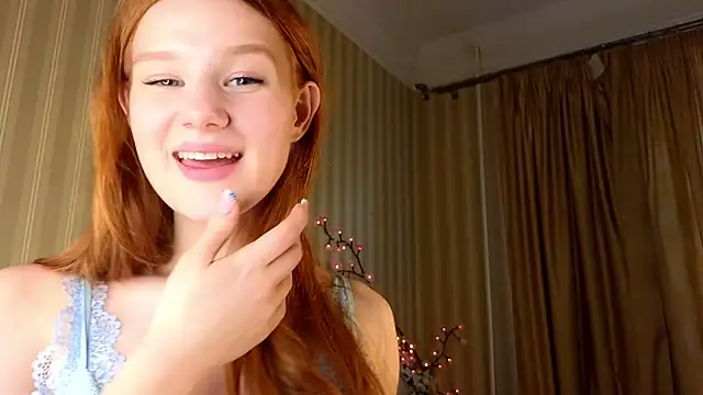 Snapshot of Juuulia_ chatting on 21, 5, 2026 Juuulia online show from 21, 5, 2026