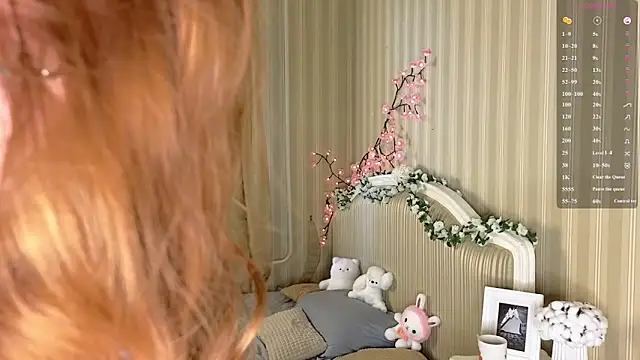 Juuulia  online show from 13, 3, 2026