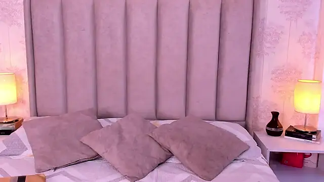 Snapshot of ShaynaHosk chatting on 20, 6, 2026 ShaynaHosk online show from 20, 6, 2026