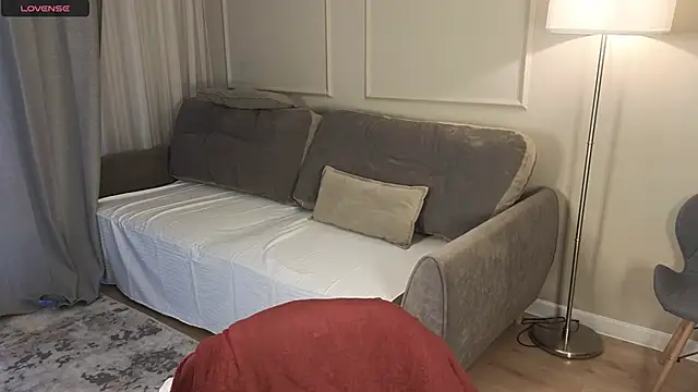 cutienaughtygirl online show from 18, 10, 2025