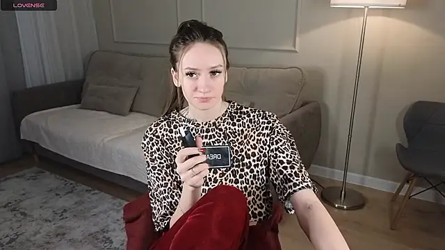 cutienaughtygirl online show from 2, 2, 2026