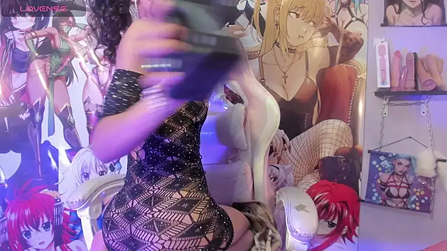 Kylie Moan online show from 18, 10, 2025