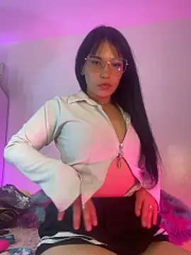 Hadid Jimenez  online show from 6, 6, 2026