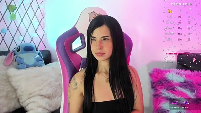 Snapshot of Hadid_Jimenez_ chatting on 9, 10, 2025 Hadid Jimenez online show from 9, 10, 2025