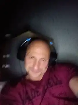 Snapshot of Radsj@xh chatting on 18, 5, 2026 Radsjxh online show from 18, 5, 2026