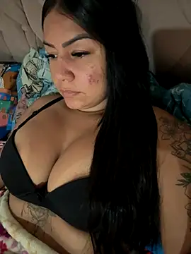 julianamascarada online show from 29, 11, 2025