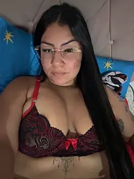 julianamascarada online show from 26, 11, 2025