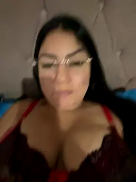 julianamascarada online show from 22, 11, 2025