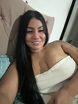 julianamascarada online show from 17, 10, 2025