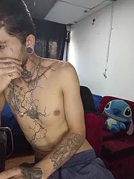 Snapshot of Tattoboy19cm chatting on 25, 6, 2026 Tattoboy19cm online show from 25, 6, 2026