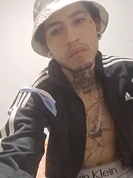 Tattoboy19cm online show from 16, 11, 2025