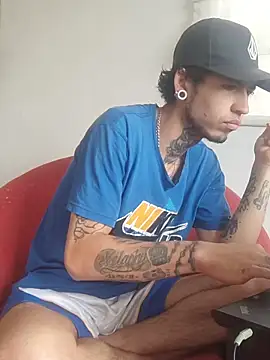 Tattoboy19cm online show from 24, 11, 2025