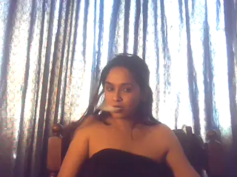 Snapshot of cute_indianxo chatting on 9, 11, 2025 cute indianxo online show from 9, 11, 2025