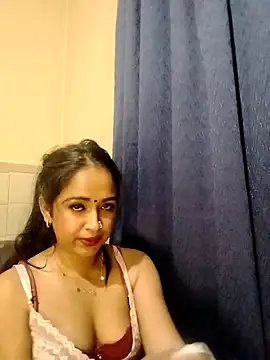 cute indianxo online show from 22, 4, 2026