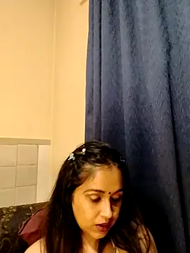 cute indianxo online show from 1, 4, 2026