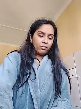 Snapshot of cute_indianxo chatting on 12, 6, 2026 cute indianxo online show from 12, 6, 2026