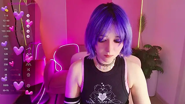 Snapshot of Ketrin_Jones chatting on 6, 6, 2026 Ketrin Jones online show from 6, 6, 2026