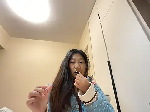 Snapshot of xena0501 chatting on 27, 11, 2025 xena0501 online show from 27, 11, 2025