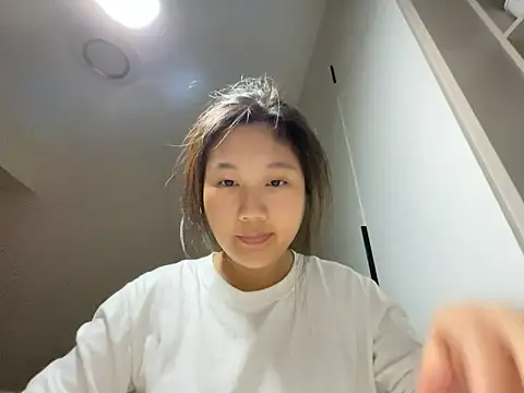 Snapshot of xena0501 chatting on 3, 11, 2025 xena0501 online show from 3, 11, 2025