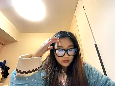 Snapshot of xena0501 chatting on 29, 11, 2025 xena0501 online show from 29, 11, 2025