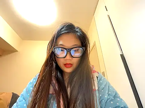 xena0501 online show from 17, 12, 2025