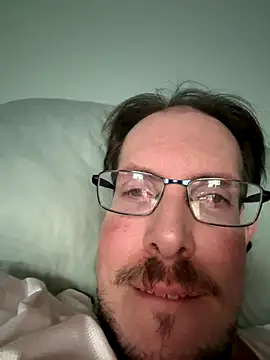 Snapshot of JJG327 chatting on 10, 9, 2025 JJG327 online show from 10, 9, 2025