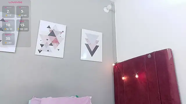 cutepetitee online show from 15, 6, 2026