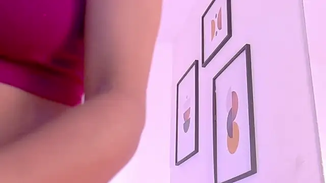 cutepetitee online show from 24, 2, 2026