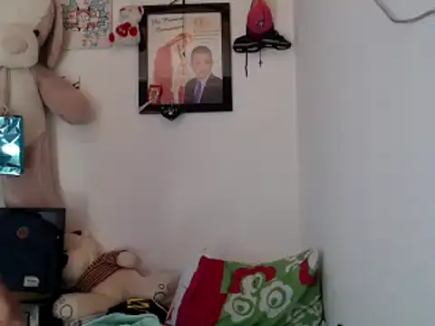 Snapshot of dani_titan320 chatting on 13, 9, 2025 dani titan320 online show from 13, 9, 2025