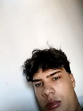 Snapshot of dani_titan320 chatting on 9, 11, 2025 dani titan320 online show from 9, 11, 2025