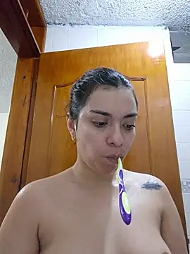 AmaiaSalvatore online show from 18, 4, 2026