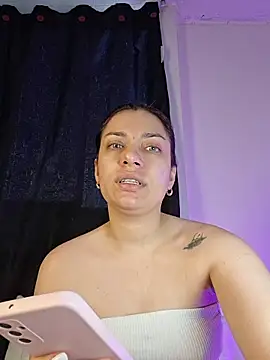 AmaiaSalvatore online show from 21, 5, 2026