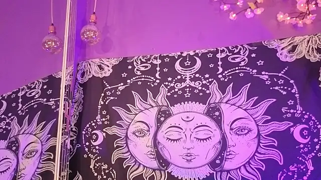 Gaia Gatex online show from 8, 1, 2026