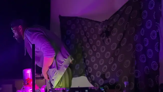 DjDiCKmannOnE online show from 21, 4, 2026