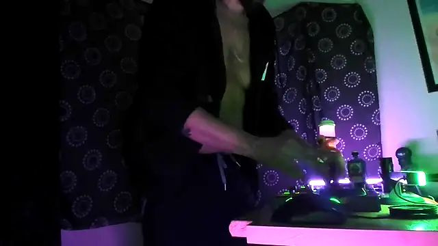 DjDiCKmannOnE online show from 29, 11, 2025