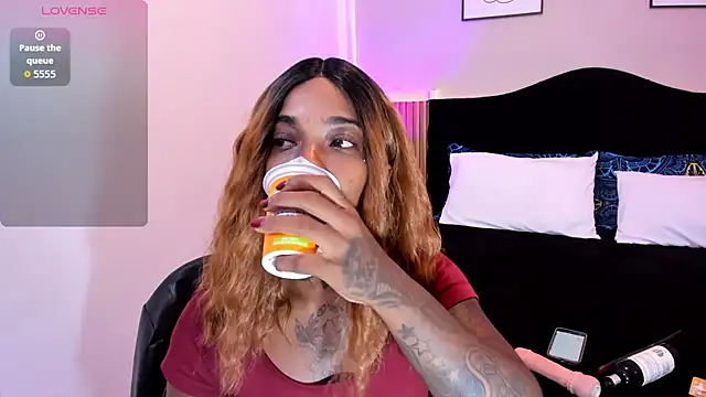 Pauline Fox online show from 28, 6, 2026