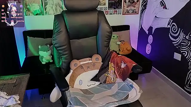 Yuhwan  online show from 24, 11, 2025