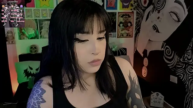 Yuhwan  online show from 23, 10, 2025